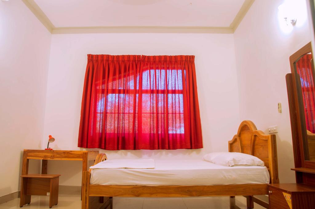 Saffron Guest Inn Polonnaruwa Exterior photo