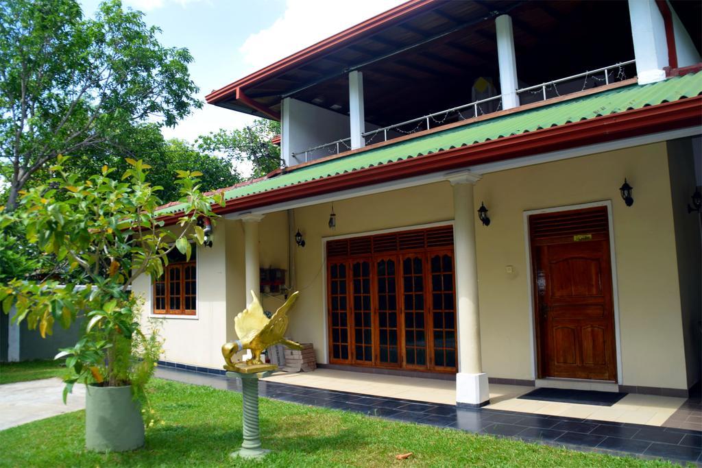 Saffron Guest Inn Polonnaruwa Exterior photo