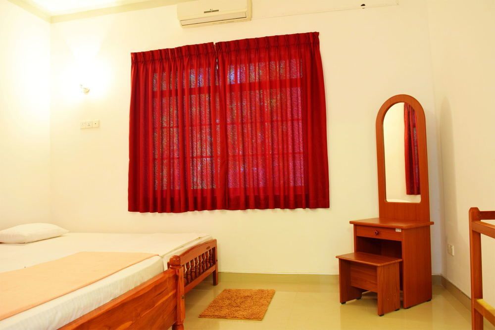 Saffron Guest Inn Polonnaruwa Exterior photo